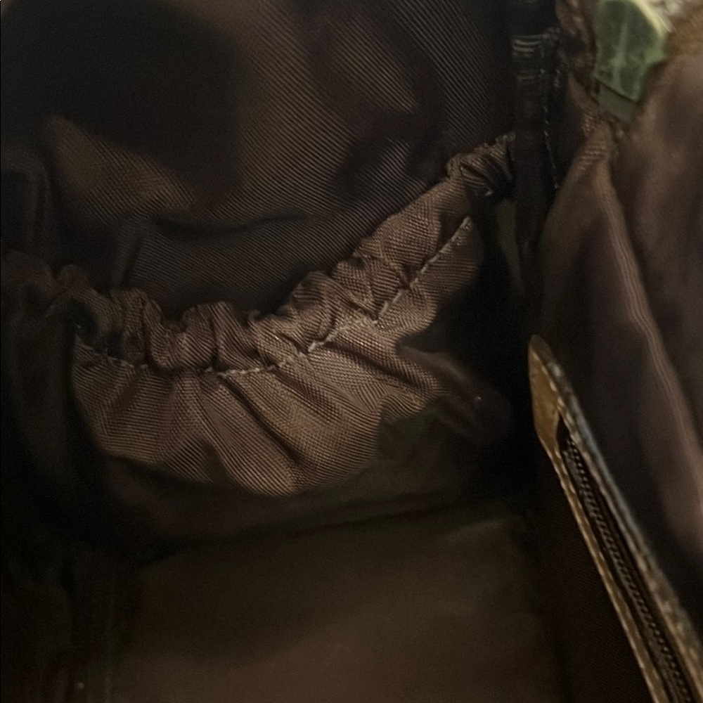 Coach LIMITED EDITION 
Brown and Tan Duffel Bag with Sophisticated Design - Picture 7 of 8
